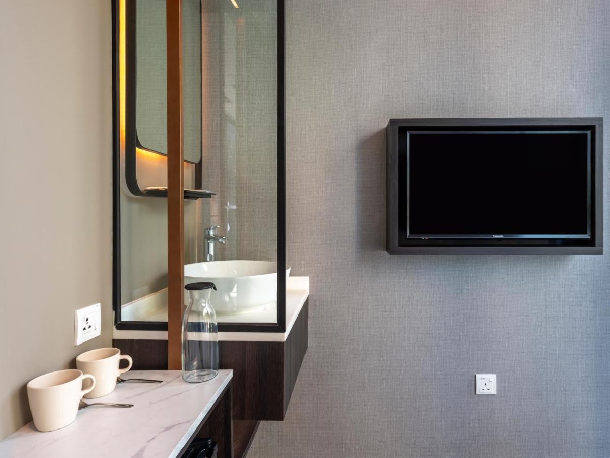 Beverly Hotels Elements สิงคโปร์ ภายนอก รูปภาพ
